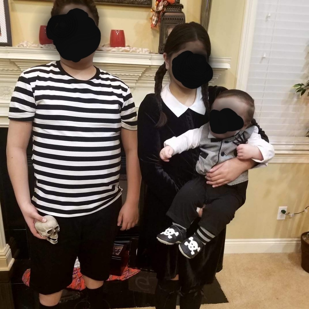 Addams Family Value Halloween Costumes - Picture 2 of 2